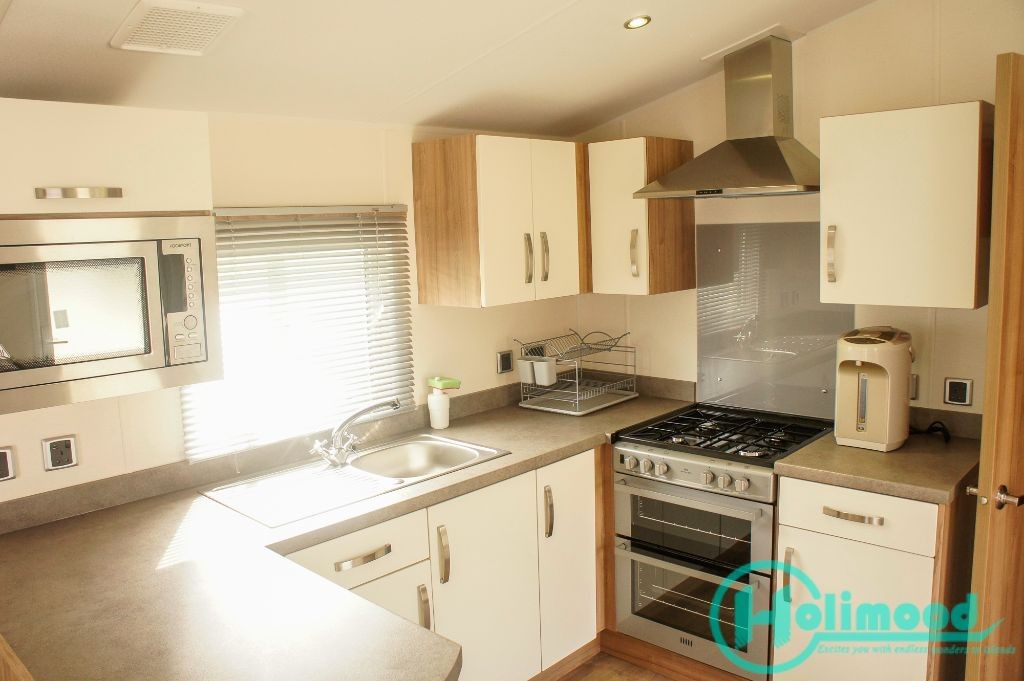 特大露營車廚房