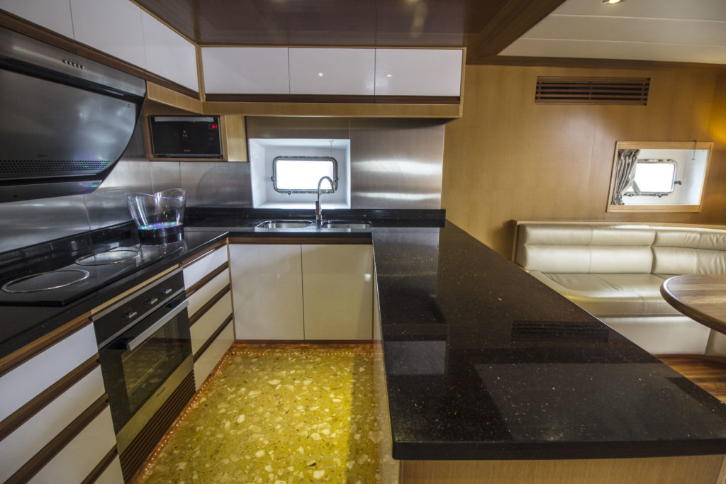 Luxury Yacht Party Night Package