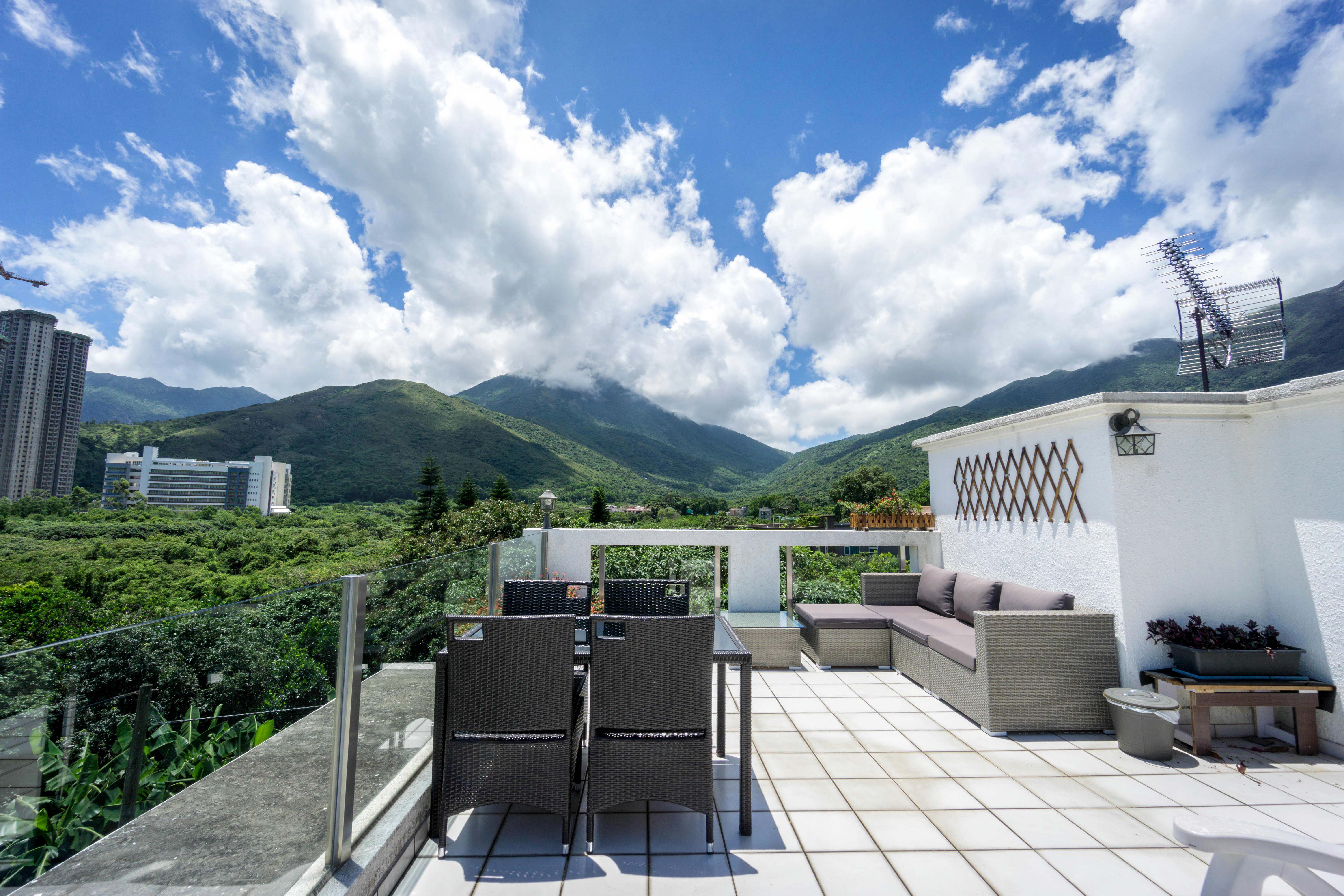 中華白海豚, 侯王宮, 地塘仔郊遊徑, 大嶼山, 大東山, 彈塗魚, 招潮蟹, 昂坪, 昂坪棧道, 東涌, 東澳古道, 機埸, 民宿, 沙螺灣, 濕地, 紅樹林, 纜車, 自然, 芒草, 觀星, 遠足, 鳳凰山, Holimood