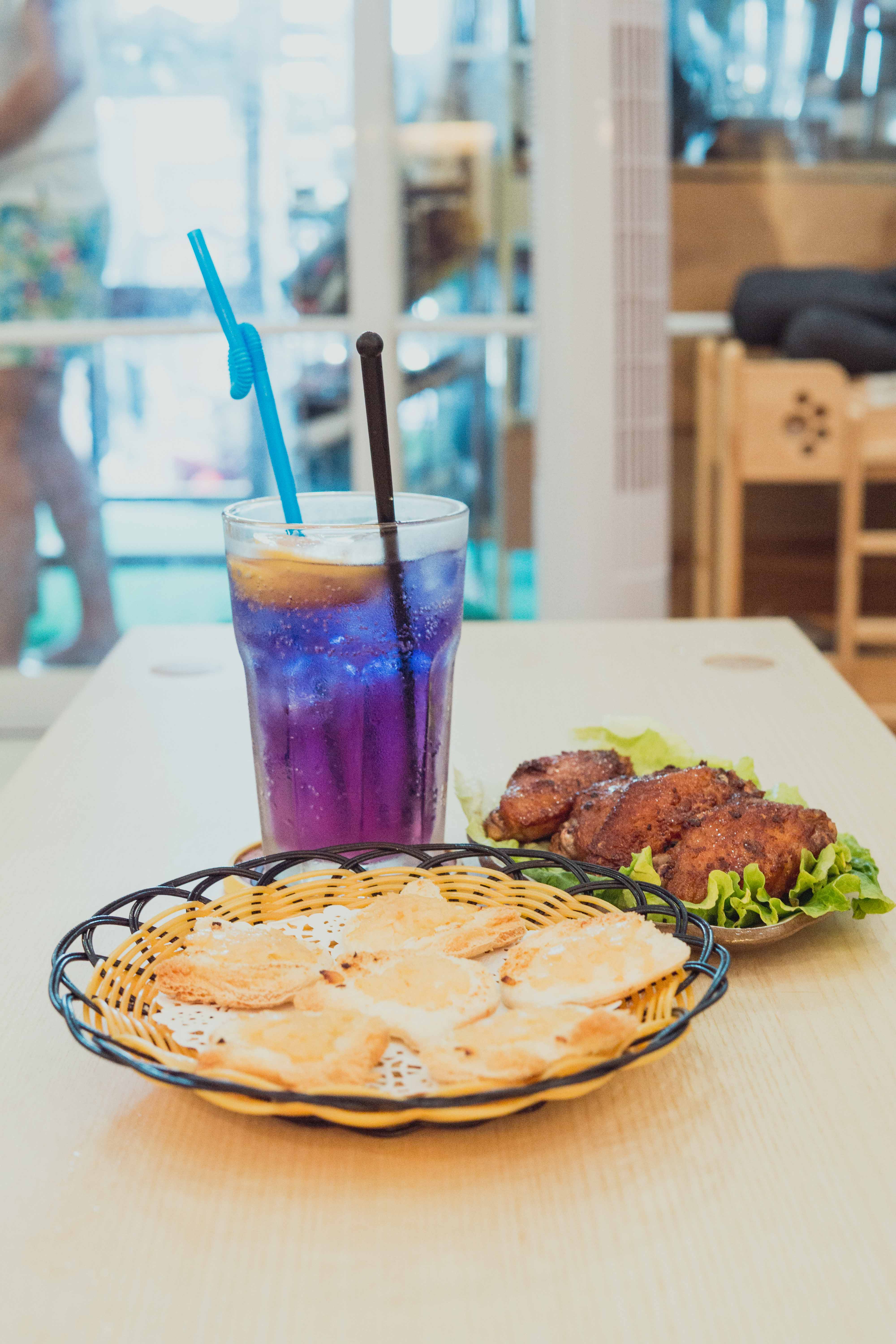 Cafe, 海悠居, 貓澳, 貓澳Cafe, 咖啡店, 貓, 貓貓咖啡店, 貓星人, 大澳, 小店, 漁村, 特色