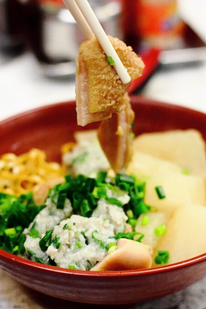 灣仔特色麵家, 永華麵家, 鳳城小食, 九記牛什粉麵, 雲吞麵, 食店, 細蓉, 牛什, 粉麵, 灣仔, 灣仔食店, 麵店, 香港島, 市區, 豬排麵, 鳳城豬排麵, 名樂居, Mingle Place, By the Park, With the Stars, Wanchai