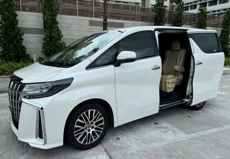 Toyota Alphard 2.5G 豪華7人車 - 適合家庭租車出遊