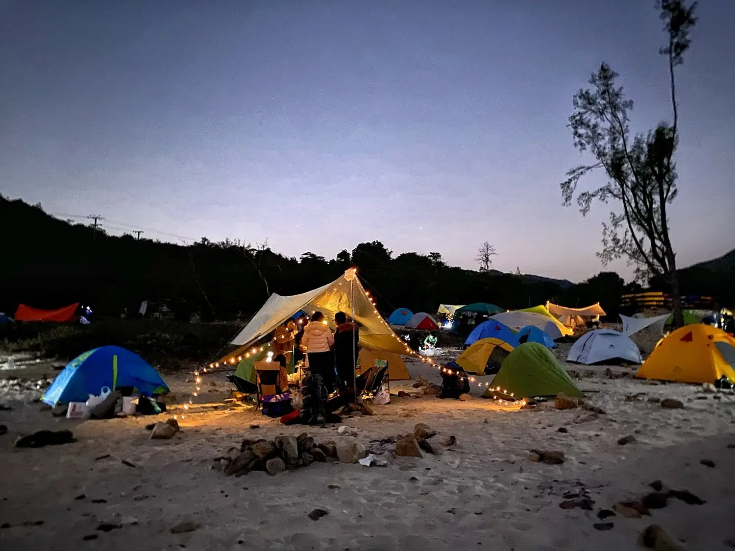 Paradise HK 【2 days 1 night Camping Experience for Beginner】Camping Experience X SUP board Experience  - with professional coach guidance 5