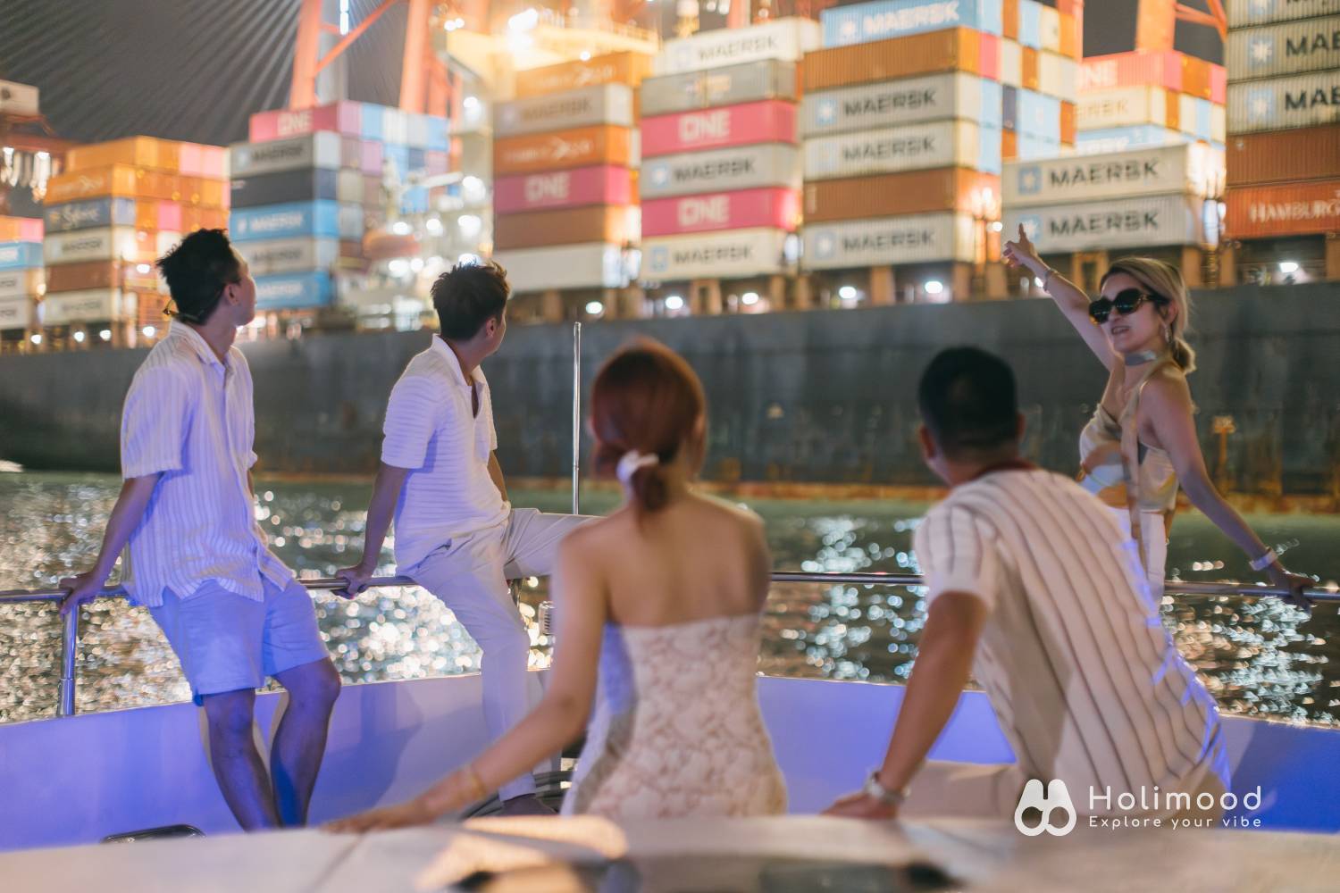 Holimood HK 【Starry Harbour Cruise】The Pinnacle of Luxury Yachting 15