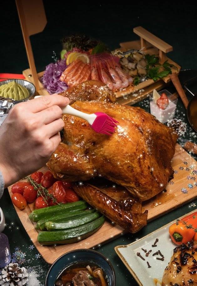 香港六國酒店 【聖誕限定 - 閃爍冬日住宿優惠】高級雙人客房 + 4 小時閃爍冬日瀛風晚市放題 + 雙人早餐套餐 + 節日禮遇｜香港六國酒店 3