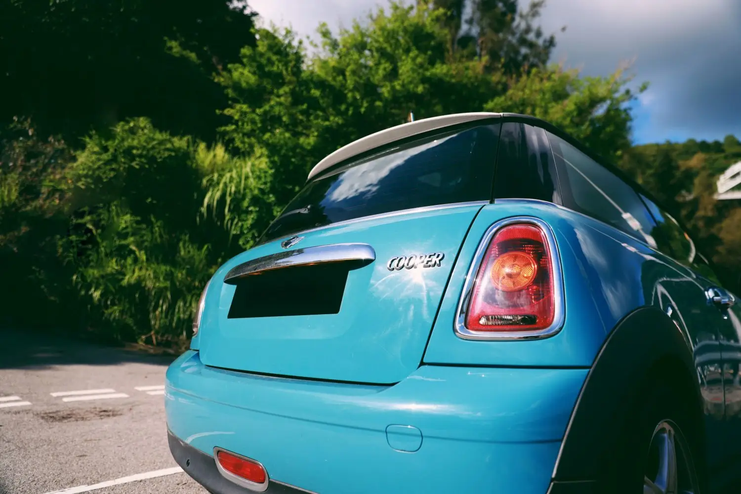 DNA Rental Car 香港租車自駕 Mini Cooper - 4人房車 (月租) 3