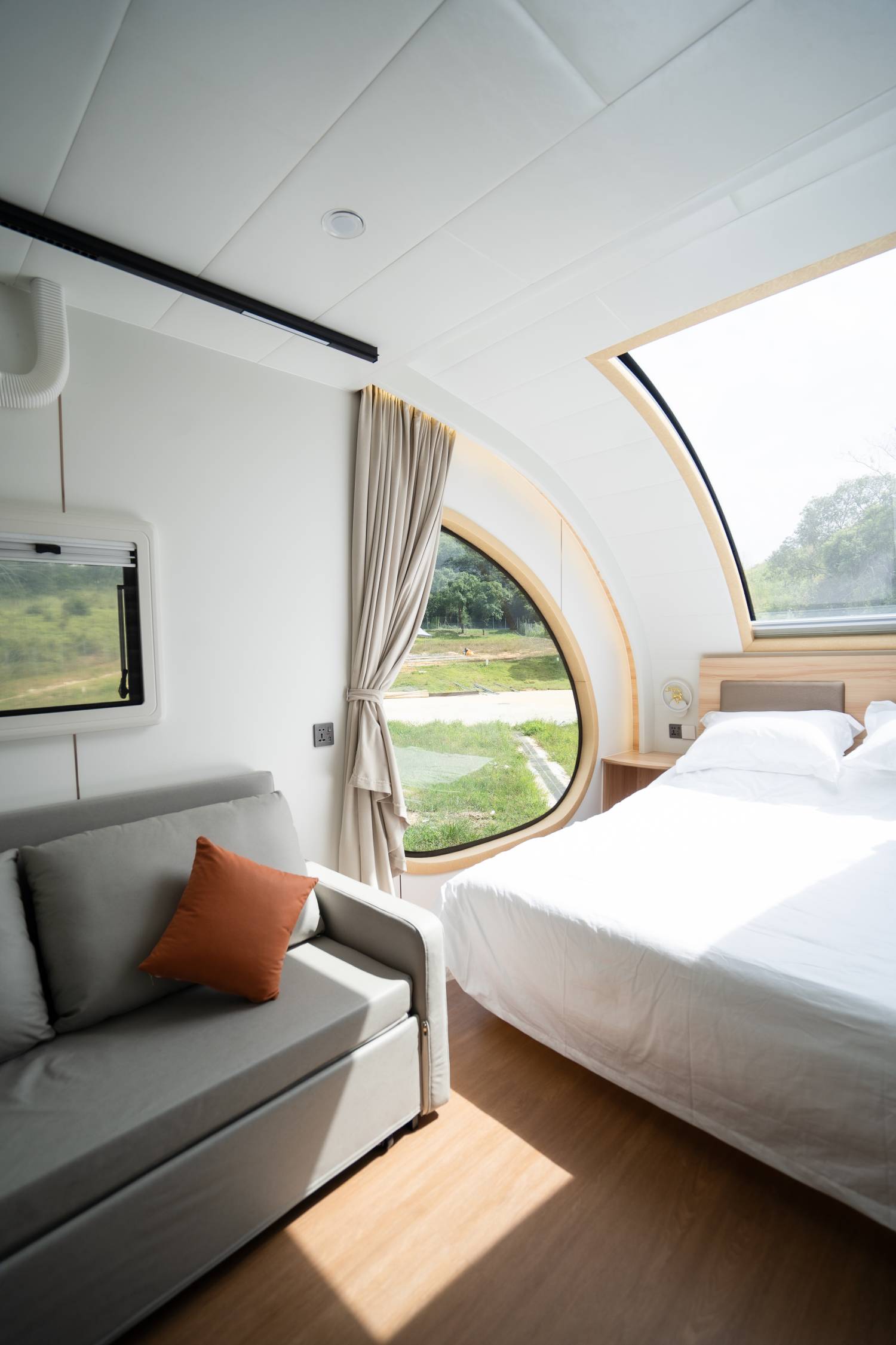 Park Nature Hillside Caravan Site Exclusive Offer 【Pet Friendly】Star Capsule ( 2-4pax ) 11