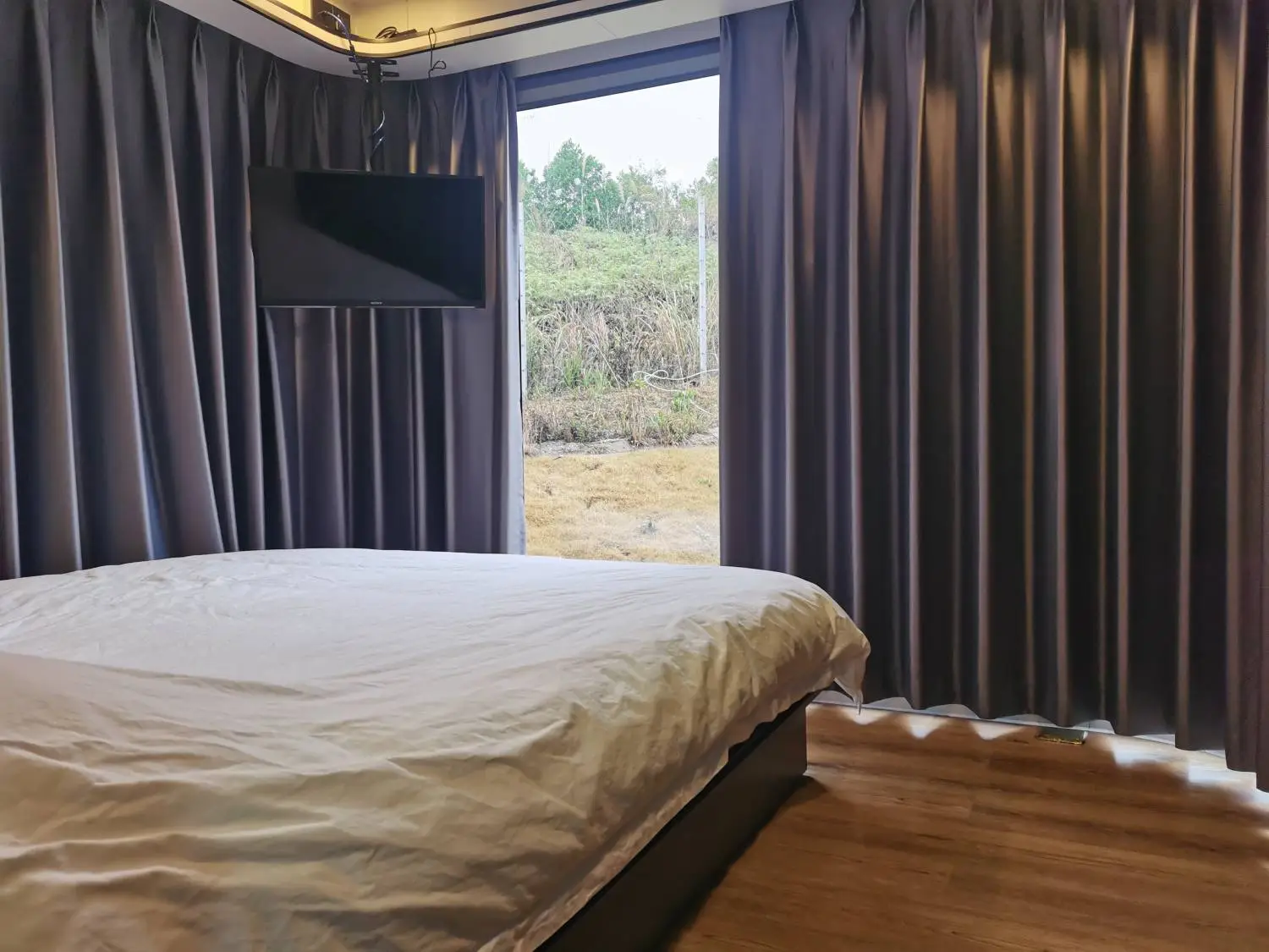 Park Nature Hillside | Starship Caravan·Glamping in Lin Ma Hang 【Family Starship】Starship FX ( 2-6pax ) 9