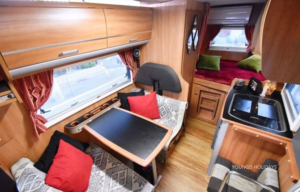 Young's Holidays - Diving Tours, Self-Drive Trips, Japan Campervans 【Tokyo】Japan 6ppl RV Caravan 24 hours Rental Experience(JOHR) 10