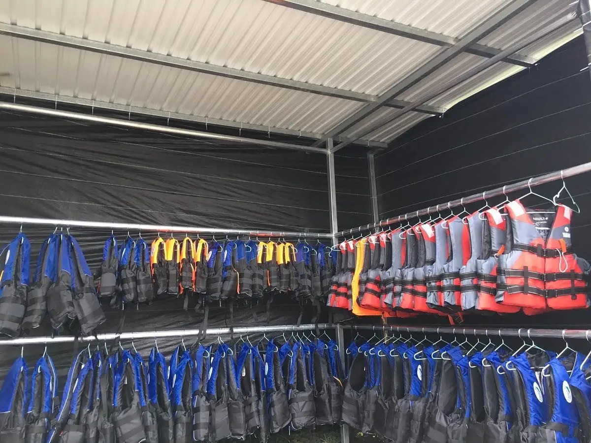 Hung Wan Water Sports Centre 【Sai Kung Sha Ha Rd.】Kayak/ SUP Board rental (With Car Park & Shower) 3