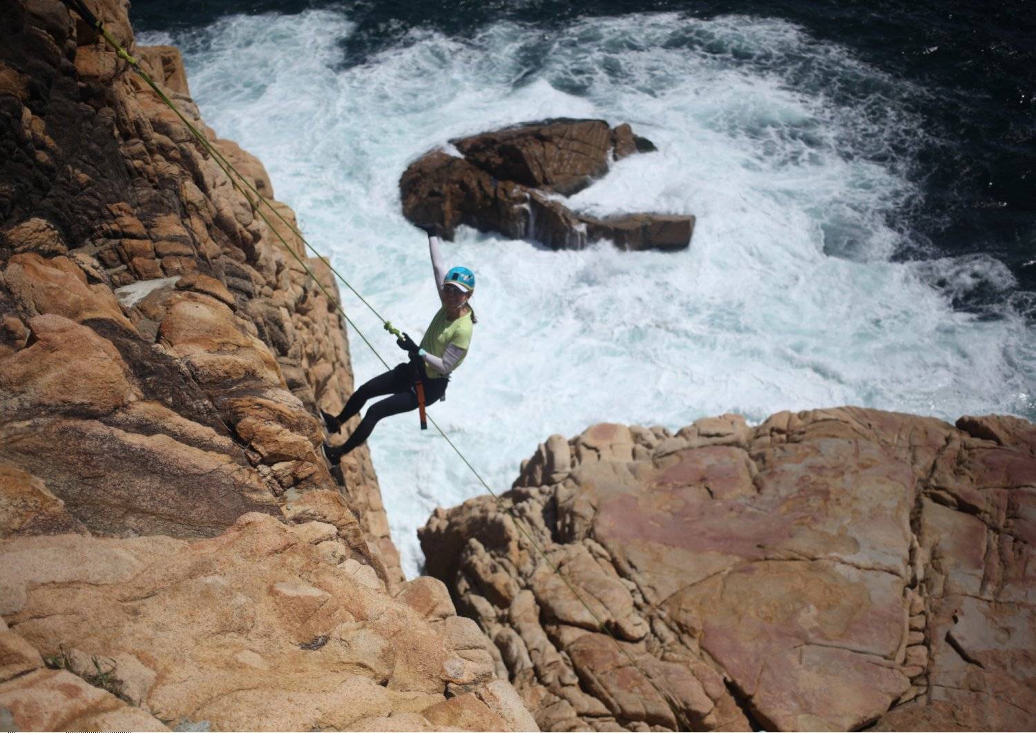 Explorer Hong Kong 【石澳】飛索、攀岩及沿繩下降體驗 - 私人包團 (8人起) 11