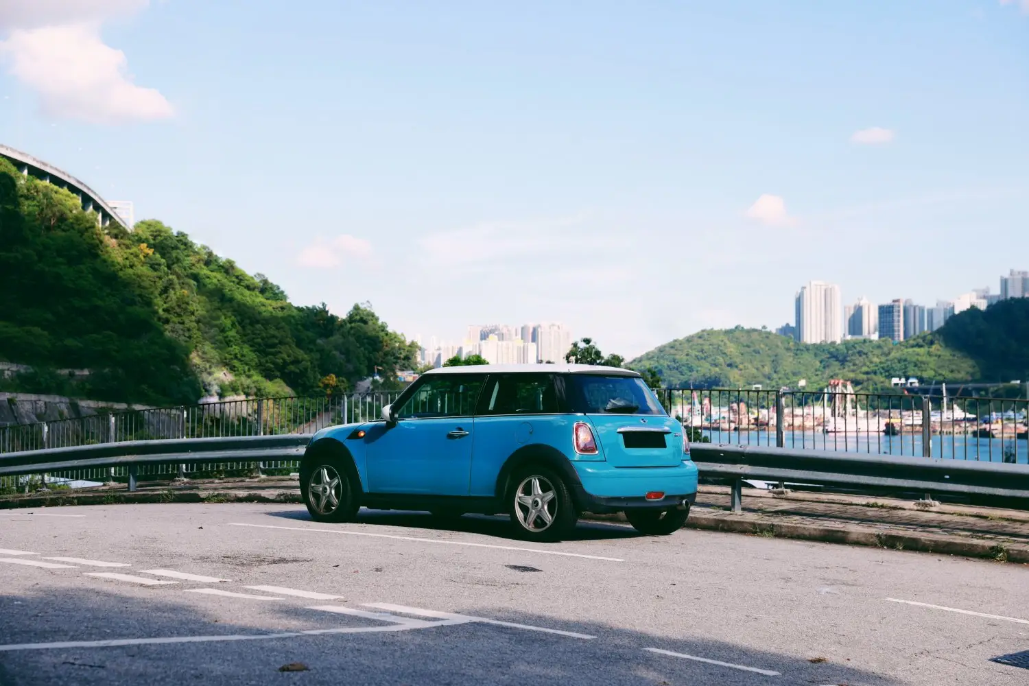 DNA Rental Car 香港租車自駕 Mini Cooper - 4人房車 (月租) 2