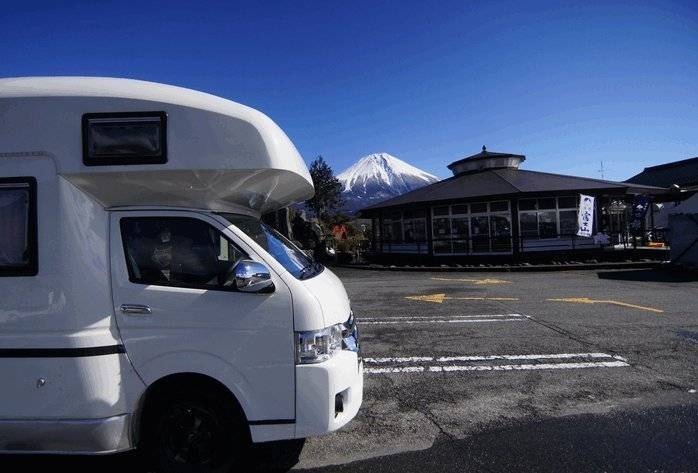 Young's Holidays 【Tokyo】Japan Rental 7 People Caravan RV Road Trip Experience (CRB771) 18