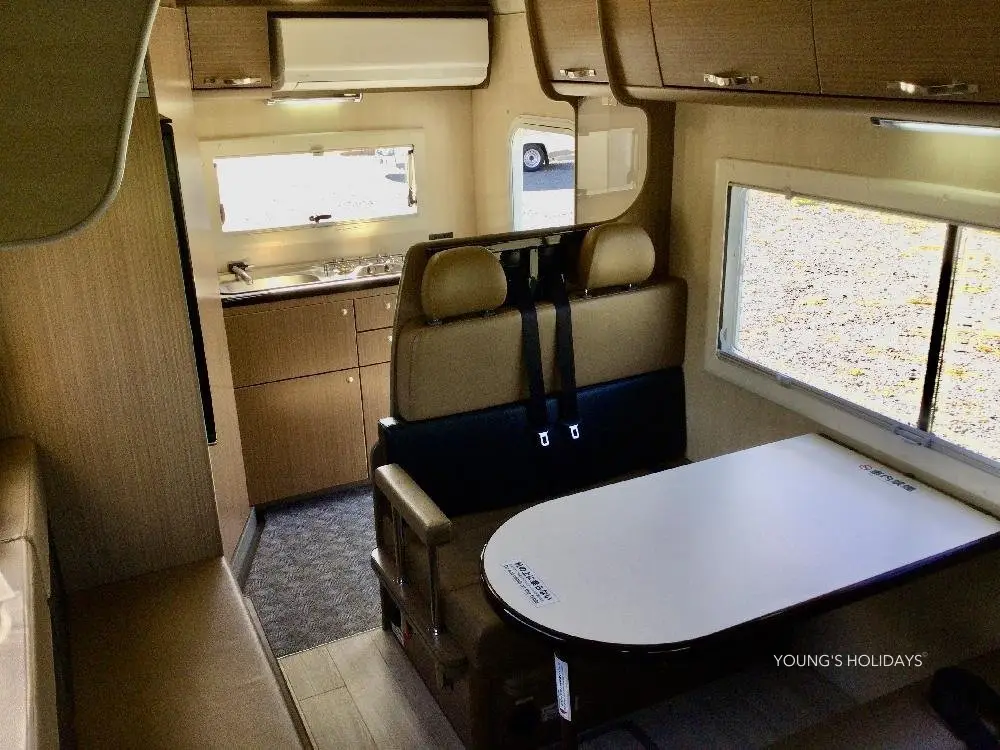 Young's Holidays - Diving Tours, Self-Drive Trips, Japan Campervans 【Tokyo Narita】Japan 5ppl RV Caravan 24 Hours Experience(VCL) 3