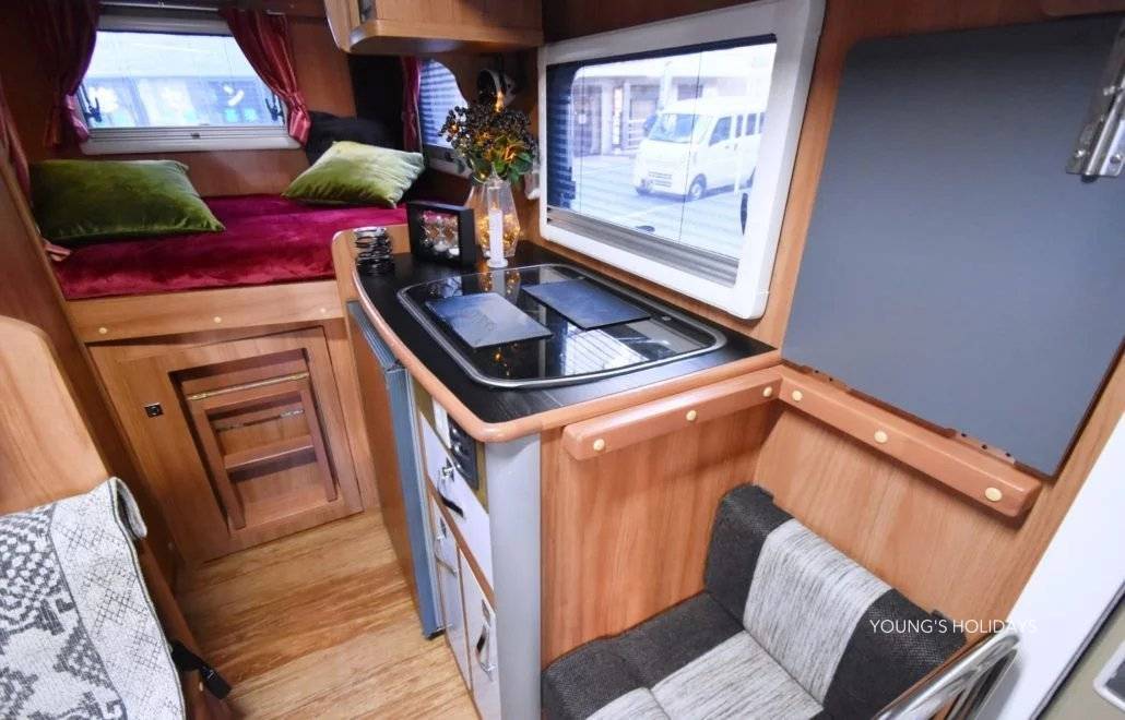 Young's Holidays - Diving Tours, Self-Drive Trips, Japan Campervans 【Tokyo】Japan 6ppl RV Caravan 24 hours Rental Experience(JOHR) 7