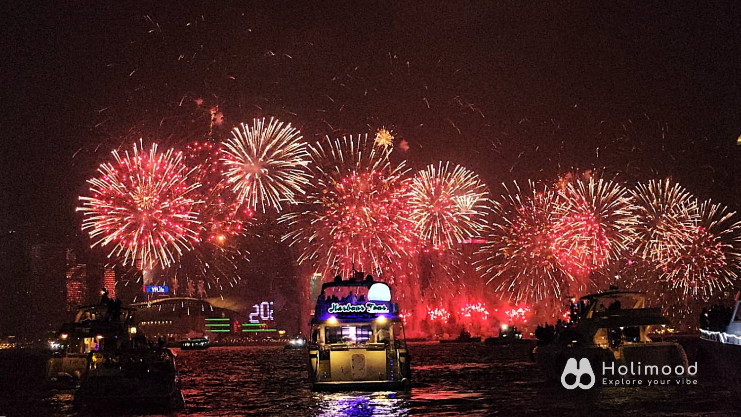 Holimood HK 維港十一國慶煙花2025【免費海上晚餐&自助暢飲】 2