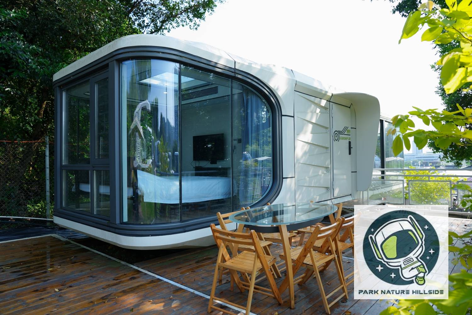 Park Nature Hillside Caravan Site Exclusive Offer 【Party Starship】Starship DX ( 2-6pax ) 2