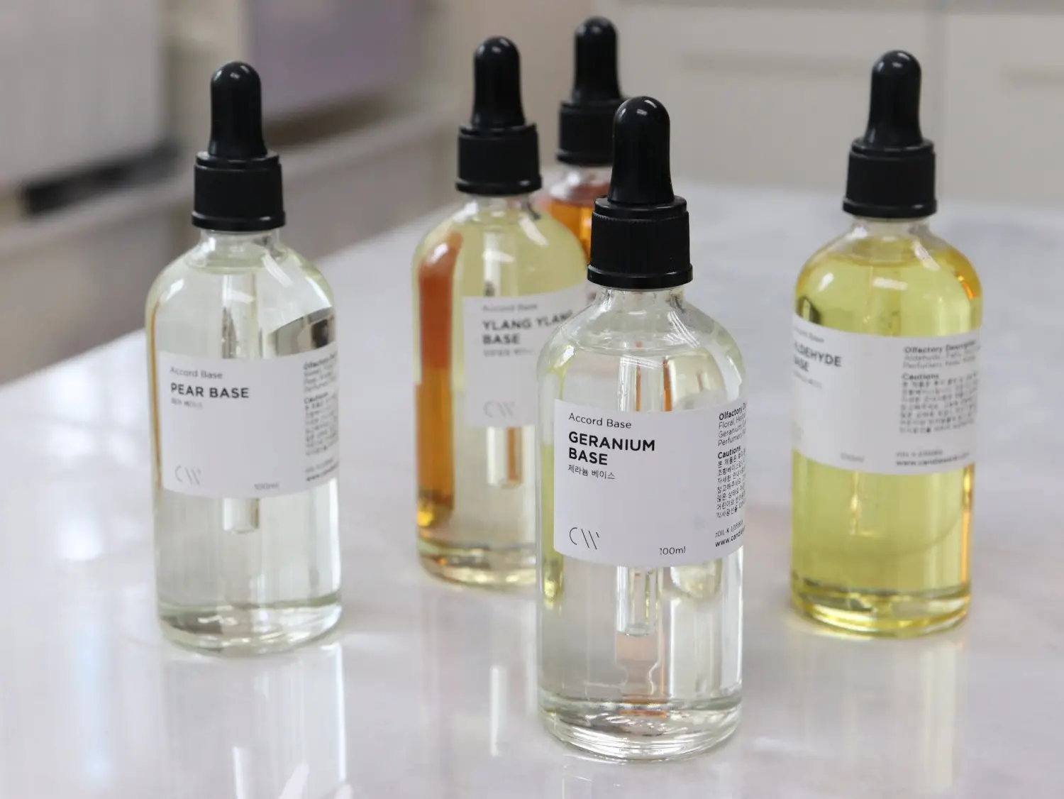 The Lucky Ones Candle Studio Perfume Workshop 3
