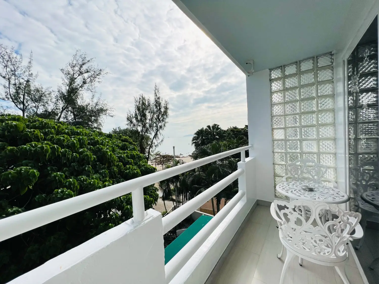 Concerto Inn | Bellagio | Bayshore - Resorts in Lamma Island 【Seaview Balcony (No Pet Accommodation)】|Bellagio 3