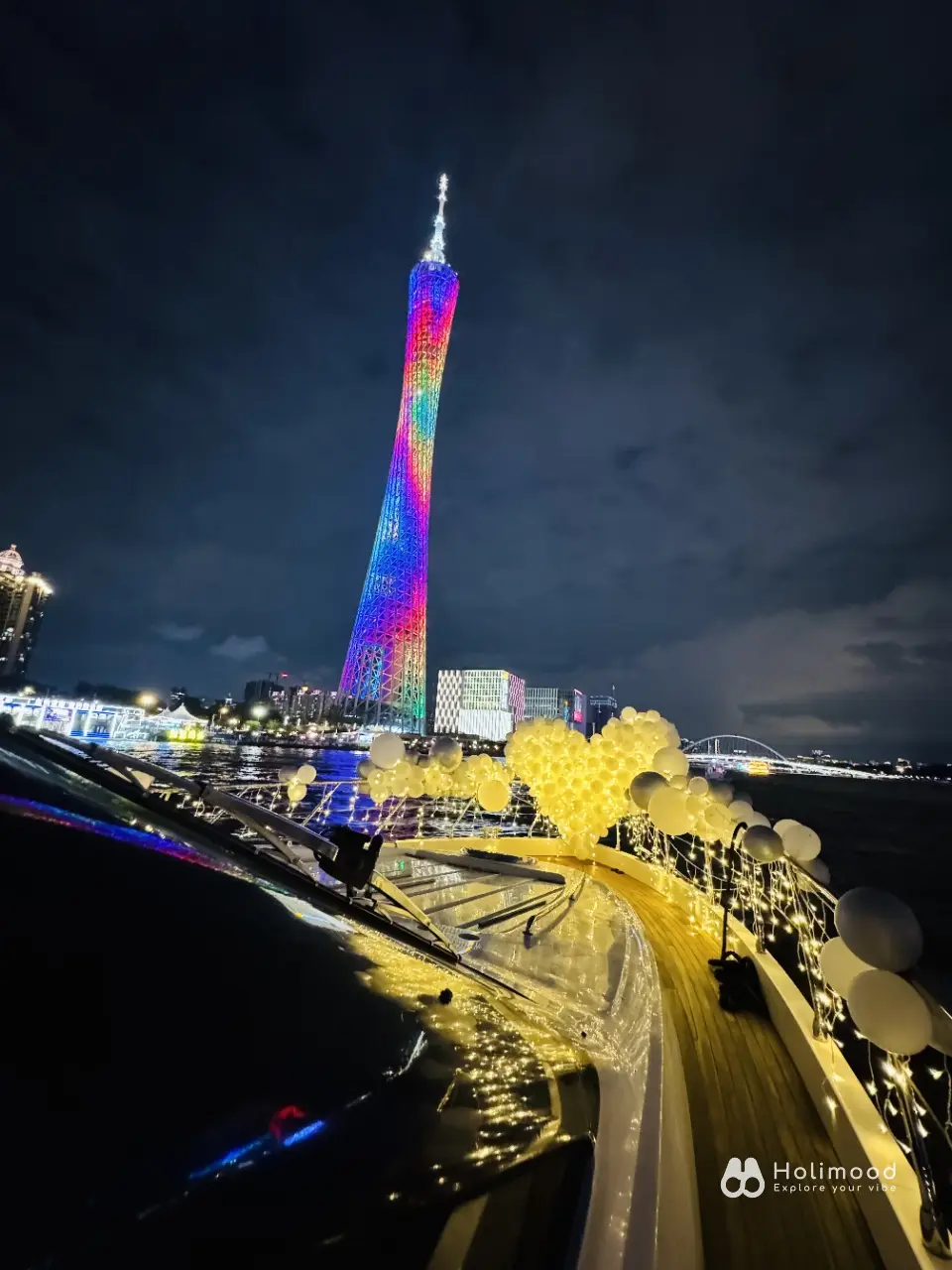 Holimood 圣鲸 【珠江夜遊】遊艇生日/求婚豪華套餐 8