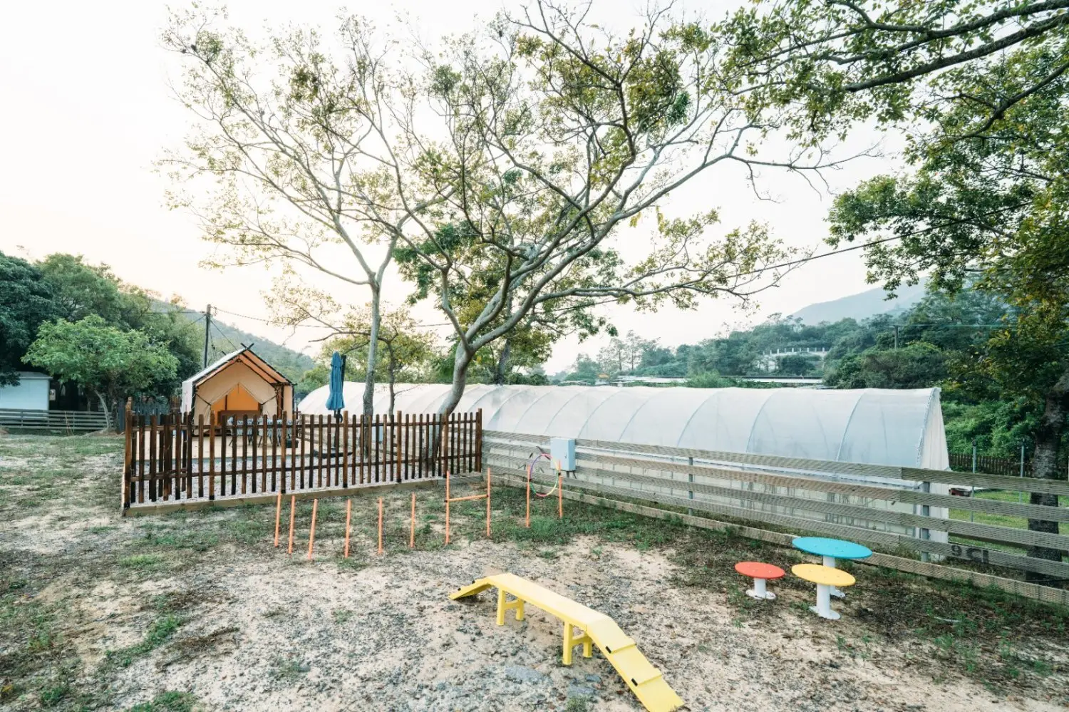 WE CAMP 元朗露營 - 15萬呎營地|豪華露營、汽車露營、塘景露營體驗 【私人花園】【全場唯一Glamping】豪華帳篷小屋連"私人花園" 2