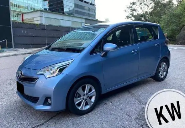 Vang Iek Car Rental Service Toyota Ractis Verso (Day Rental) 1