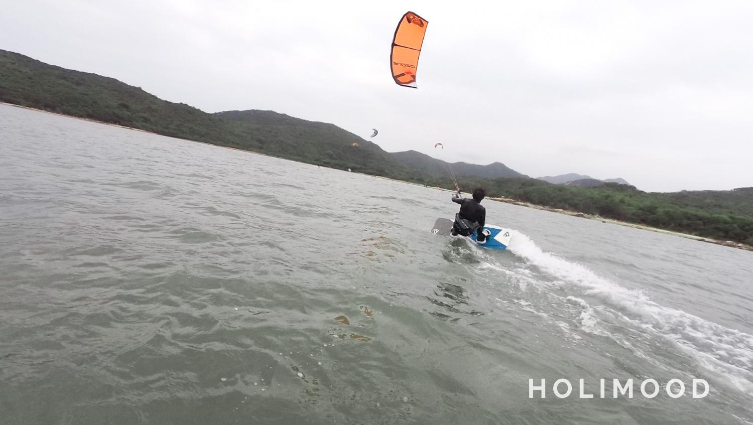 Hong Kong Kiteboarding School Kitesurfing Experience - Lantau Island 3
