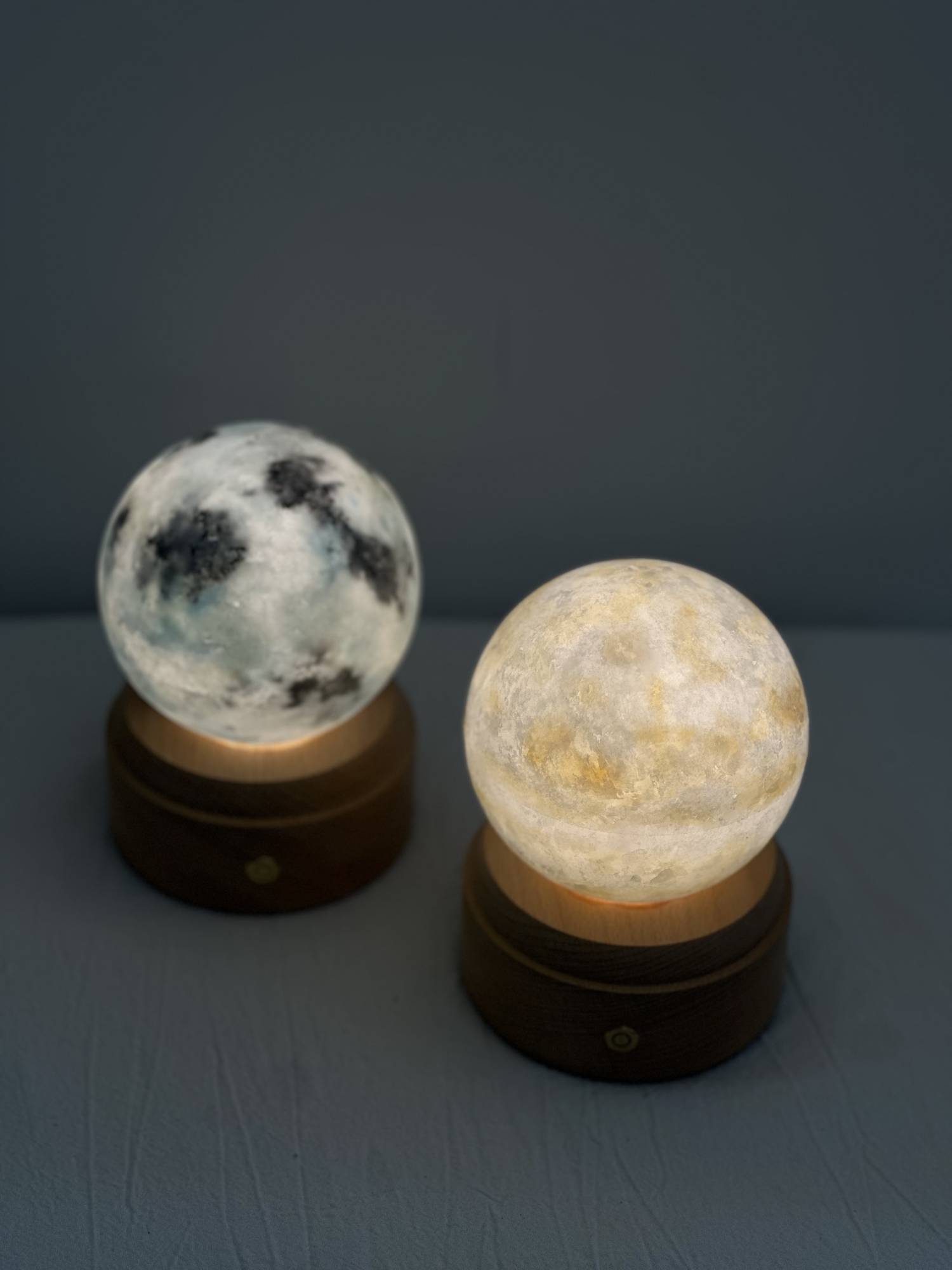 The Lucky Ones Candle Studio 蠟燭證書班及工作坊 【療癒系微光美學】蠟製夢幻星球小夜燈 2