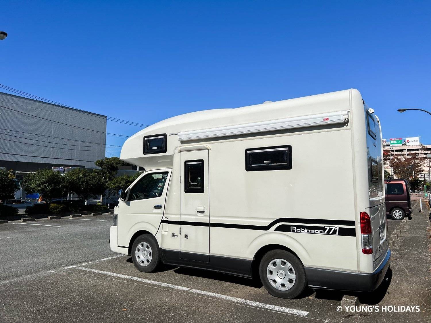 Young's Holidays 【Hokkaido】Japan 7ppl RV Caravan Rantal Experience (CRB771) 15