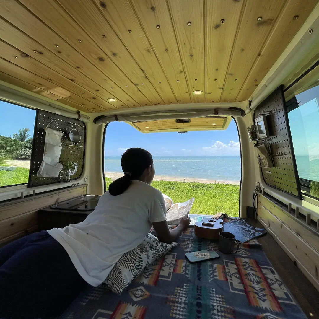 【日本露營及戶外活動旅行社】 LIVE.LAUGH.TRAVEL 【沖繩】【四人露營車】豐田 Hiace TYPE-2 11