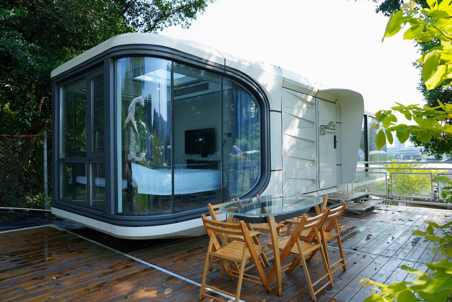 Park Nature Hillside Caravan Site Exclusive Offer 【Party Starship】Starship DX ( 2-6pax ) 2