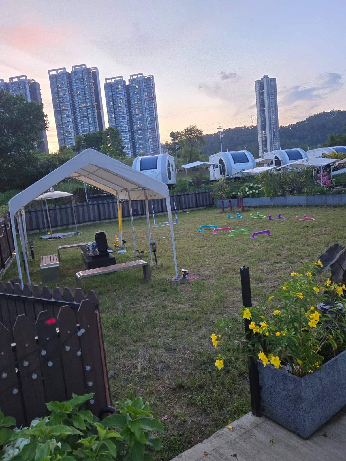 Park Nature Hillside | Starship Caravan·Glamping in Lin Ma Hang 【Pet-friendly】🐶 Hoshino Campervan < 2-4 People > 15