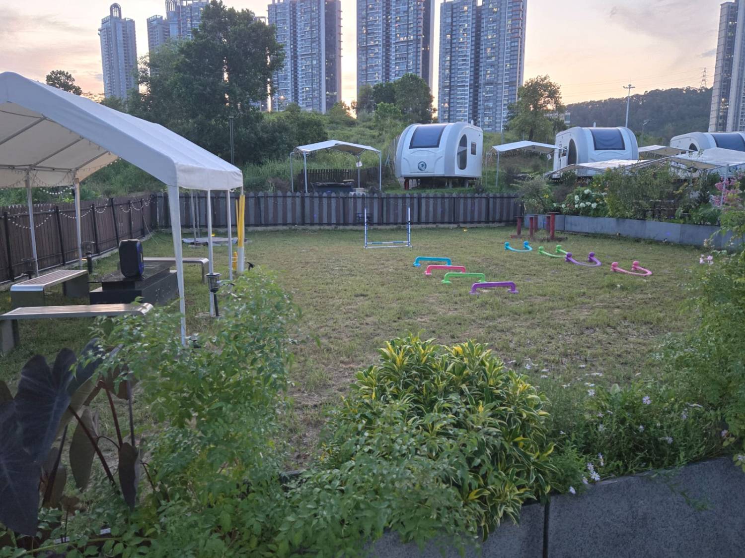 Park Nature Hillside | Starship Caravan·Glamping in Lin Ma Hang 【Pet-friendly】🐶 Hoshino Campervan < 2-4 People > 16