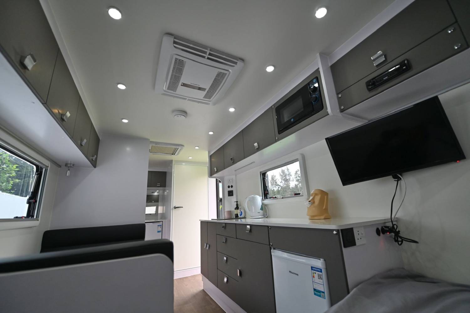 Tai Po Caravan - Lung Home | RV Camping·Luxury Camping House·Lung Mei Beach BBQ Site 【🐶Pet-Friendly🐱】Private BBQ Campsite with Tai Po Pet RV Alternative Camping Experience Package (2-5 People) 3